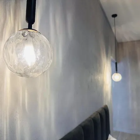 דירה Loft Near Opera House לבוב