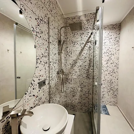 Loft Near Opera House דירה *